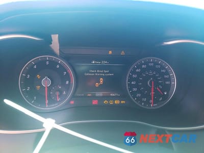 Zdjęcie 9 z 13 samochodu: 2019 GENESIS G70 2.0T ADVANCED VIN:KMTG44LA8KU025739 - miniatura