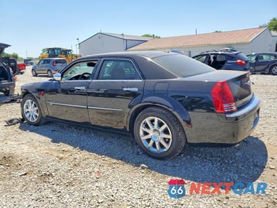 Drugie zdjęcie samochodu z przodu: 2010 CHRYSLER 300C VIN:2C3CA6CT3AH211343 - miniatura