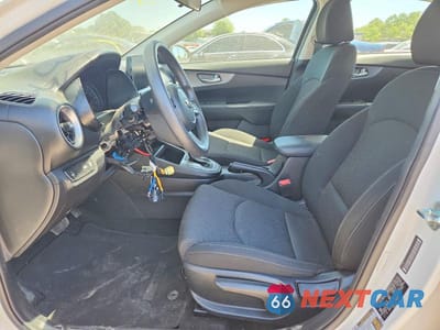 Zdjęcie 7 z 12 samochodu: 2020 KIA FORTE LXS VIN:3KPF24AD6LE234104 - miniatura