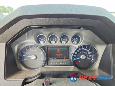 Zdjęcie 8 z 10 samochodu: 2011 FORD F350 SUPER DUTY VIN:1FT8W3CT6BEA54420 - miniatura