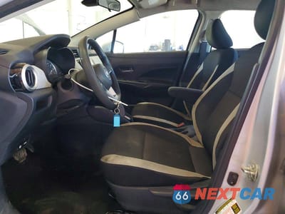 Zdjęcie 7 z 12 samochodu: 2020 NISSAN VERSA SV VIN:3N1CN8EV8LL808012 - miniatura