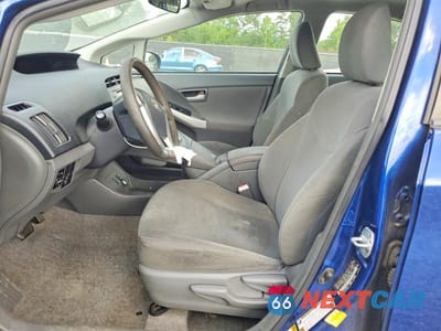 Zdjęcie 7 z 12 samochodu: 2011 TOYOTA PRIUS THREE VIN:JTDKN3DU4B5304205 - miniatura