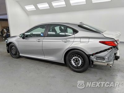 Drugie zdjęcie samochodu z przodu: 2025 TOYOTA CAMRY LE VIN:4T1DAACK1SU108040 - miniatura