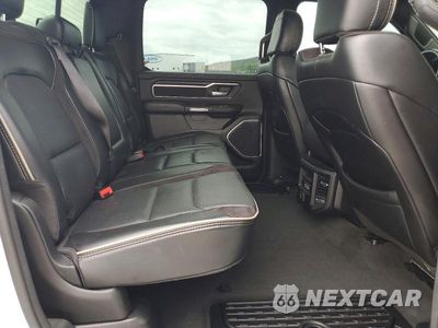 Zdjęcie 10 z 12 samochodu: 2023 RAM 1500 LARAMIE VIN:1C6SRFJT3PN555653 - miniatura