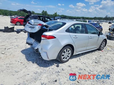 Trzecie zdjęcie samochodu z tyłu: 2025 TOYOTA COROLLA LE VIN:5YFB4MDE2SP334050 - miniatura