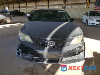 Piąte zdjęcie samochodu w środku: 2014 TOYOTA CAMRY SE VIN:4T1BF1FK4EU463938 - miniatura