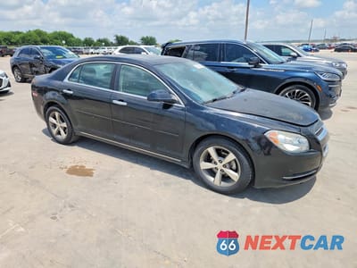 Czwarte zdjęcie samochodu z boku: 2012 CHEVROLET MALIBU 2LT VIN:1G1ZD5EUXCF360908 - miniatura
