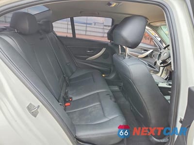 Zdjęcie 10 z 12 samochodu: 2014 BMW 320 I XDRIVE VIN:WBA3C3C5XEP661981 - miniatura