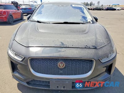 Piąte zdjęcie samochodu w środku: 2019 JAGUAR I-PACE S VIN:SADHB2S1XK1F68422 - miniatura