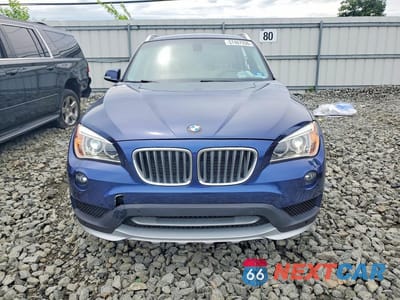 Piąte zdjęcie samochodu w środku: 2015 BMW X1 SDRIVE28I VIN:WBAVM1C53FV316802 - miniatura