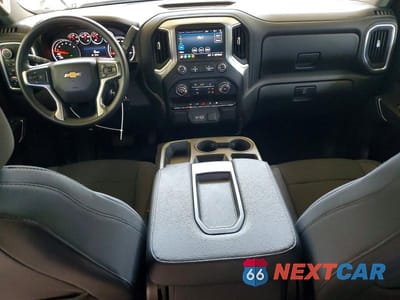 Zdjęcie 8 z 12 samochodu: 2021 CHEVROLET SILVERADO K1500 LT VIN:1GCRYDEDXMZ247661 - miniatura