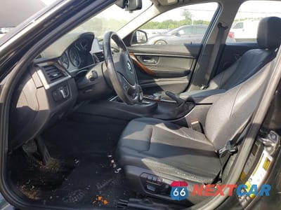 Zdjęcie 7 z 12 samochodu: 2015 BMW 328 XI SULEV VIN:WBA3B5C59FF962215 - miniatura
