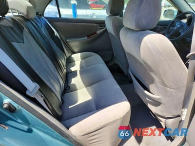 Zdjęcie 10 z 12 samochodu: 2005 TOYOTA COROLLA VIN:2T1BR32E05C466288 - miniatura