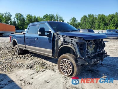 Czwarte zdjęcie samochodu z boku: 2019 FORD F350 SUPER DUTY VIN:1FT8W3BT5KEC65951 - miniatura