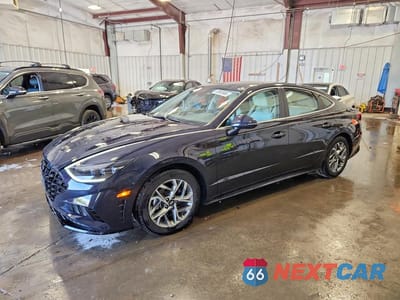 2023 HYUNDAI SONATA SEL KMHL64JA8PA324937 - główne zdjęcie licytacji z USA - miniatura