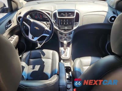 Zdjęcie 8 z 12 samochodu: 2019 CHEVROLET SONIC PREMIER VIN:1G1JF5SB6K4127757 - miniatura
