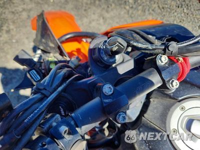 Zdjęcie 8 z 9 samochodu: 2019 KTM 790 ADVENTURE VIN:VBKTS3404KM765080 - miniatura