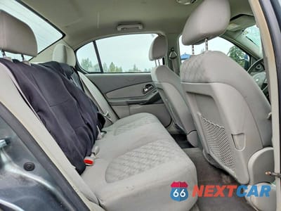 Zdjęcie 10 z 12 samochodu: 2005 CHEVROLET MALIBU LS VIN:1G1ZT52895F280335 - miniatura