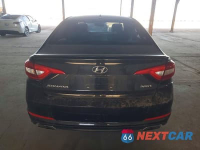 Zdjęcie 6 z 12 samochodu: 2015 HYUNDAI SONATA SPORT VIN:5NPE34AF6FH068533 - miniatura
