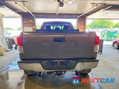 Zdjęcie 6 z 12 samochodu: 2011 TOYOTA TUNDRA DOUBLE CAB SR5 VIN:5TFUM5F10BX023887 - miniatura