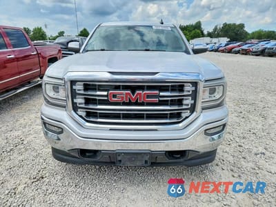 Piąte zdjęcie samochodu w środku: 2018 GMC SIERRA K1500 SLT VIN:3GTU2NEC9JG184315 - miniatura