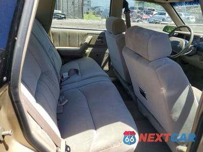 Zdjęcie 10 z 12 samochodu: 1995 BUICK CENTURY SPECIAL VIN:1G4AG55M7S6505697 - miniatura