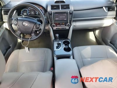 Zdjęcie 8 z 12 samochodu: 2014 TOYOTA CAMRY HYBRID LE VIN:4T1BD1FK9EU130379 - miniatura
