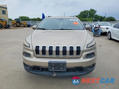 Piąte zdjęcie samochodu w środku: 2014 JEEP CHEROKEE LATITUDE VIN:1C4PJLCS2EW297397 - miniatura