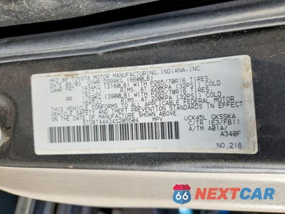 Zdjęcie 13 z 13 samochodu: 2004 TOYOTA SEQUOIA SR5 VIN:5TDBT44A34S205504 - miniatura