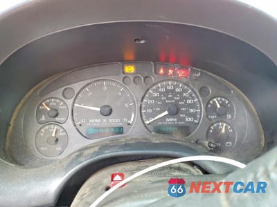 Zdjęcie 9 z 13 samochodu: 2003 CHEVROLET BLAZER VIN:1GNDT13X73K136567 - miniatura