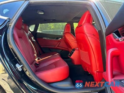 Zdjęcie 6 z 10 samochodu: 2018 MASERATI QUATTROPORTE S VIN:ZAM56YRS3J1285288 - miniatura