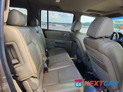 Zdjęcie 11 z 13 samochodu: 2011 HONDA PILOT EXL VIN:5FNYF3H56BB033138 - miniatura
