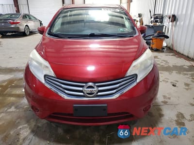 Piąte zdjęcie samochodu w środku: 2015 NISSAN VERSA NOTE SV VIN:3N1CE2CPXFL375587 - miniatura