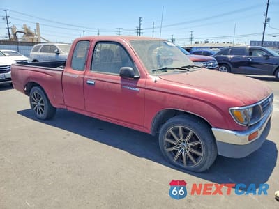Czwarte zdjęcie samochodu z boku: 1995 TOYOTA TACOMA XTRACAB VIN:4TAVN53F8SZ069923 - miniatura