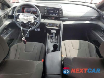 Zdjęcie 8 z 12 samochodu: 2026 HYUNDAI ELANTRA SEL SPORT VIN:KMHLM4DG4TU147947 - miniatura