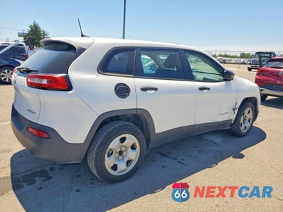 Trzecie zdjęcie samochodu z tyłu: 2017 JEEP CHEROKEE SPORT VIN:1C4PJLAB9HW507789 - miniatura