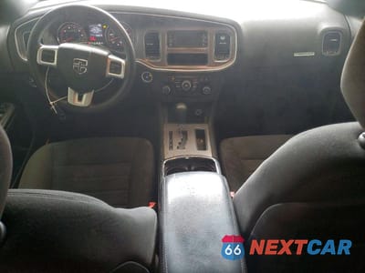 Zdjęcie 8 z 12 samochodu: 2012 DODGE CHARGER SE VIN:2C3CDXBG5CH103679 - miniatura