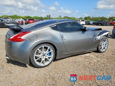 Trzecie zdjęcie samochodu z tyłu: 2011 NISSAN 370Z BASE VIN:JN1AZ4EH9BM551249 - miniatura