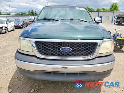 Piąte zdjęcie samochodu w środku: 2002 FORD F150 VIN:1FTRX17W92NB58989 - miniatura