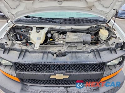 Zdjęcie 12 z 13 samochodu: 2015 CHEVROLET EXPRESS G2500 VIN:1GCWGFCF4F1275091 - miniatura