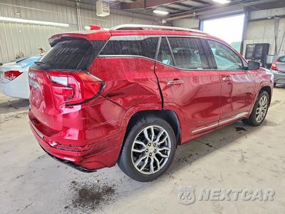 Trzecie zdjęcie samochodu z tyłu: 2023 GMC TERRAIN DENALI VIN:3GKALXEG3PL215545 - miniatura