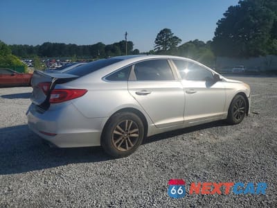 Trzecie zdjęcie samochodu z tyłu: 2024 HYUNDAI SONATA VIN:5NPE24AF4GH407214 - miniatura