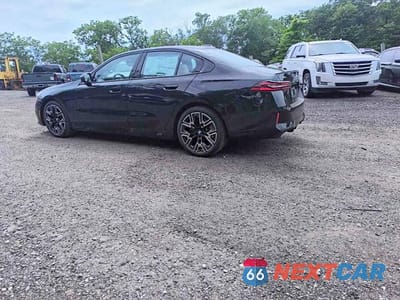 Drugie zdjęcie samochodu z przodu: 2026 BMW 530 XI VIN:WBA53FJ07TCW28698 - miniatura