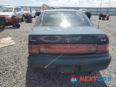 Zdjęcie 6 z 12 samochodu: 1993 TOYOTA CAMRY XLE VIN:4T1SK13E9PU248682 - miniatura