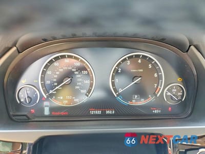 Zdjęcie 9 z 13 samochodu: 2015 BMW X5 XDRIVE35I VIN:5UXKR0C54F0K60916 - miniatura