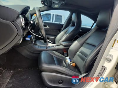 Zdjęcie 7 z 12 samochodu: 2014 MERCEDES-BENZ CLA 250 4MATIC VIN:WDDSJ4GB6EN125119 - miniatura