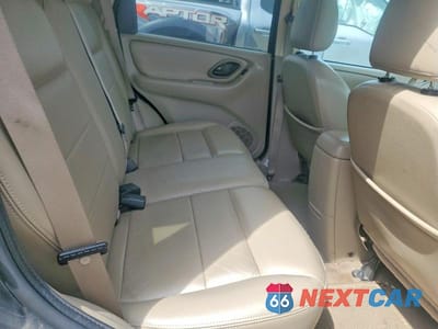 Zdjęcie 11 z 13 samochodu: 2005 FORD ESCAPE XLT VIN:1FMYU93125KC70435 - miniatura