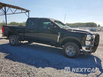 Czwarte zdjęcie samochodu z boku: 2024 FORD F250 SUPER DUTY VIN:1FT7W2BT9REF82163 - miniatura