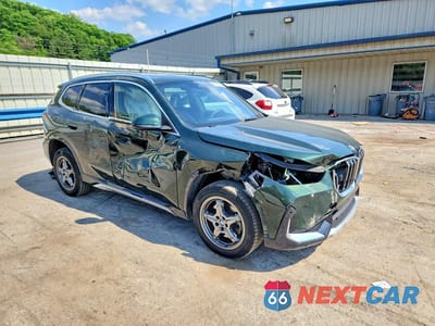 Czwarte zdjęcie samochodu z boku: 2025 BMW X1 XDRIVE28I VIN:WBX73EF01S5143459 - miniatura
