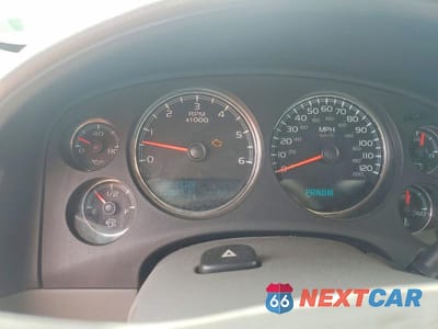 Zdjęcie 9 z 12 samochodu: 2009 CHEVROLET SUBURBAN C1500 LT VIN:1GNFC26079R272033 - miniatura